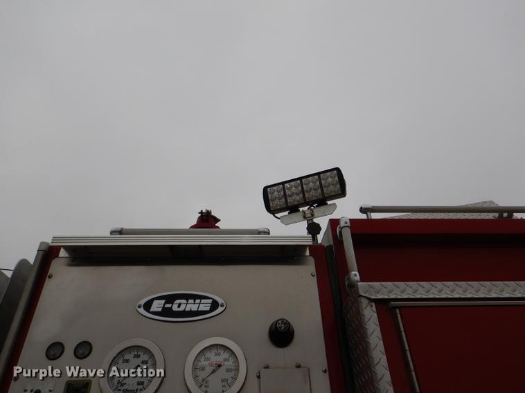 image for item DD8998 1990 E-one fire truck