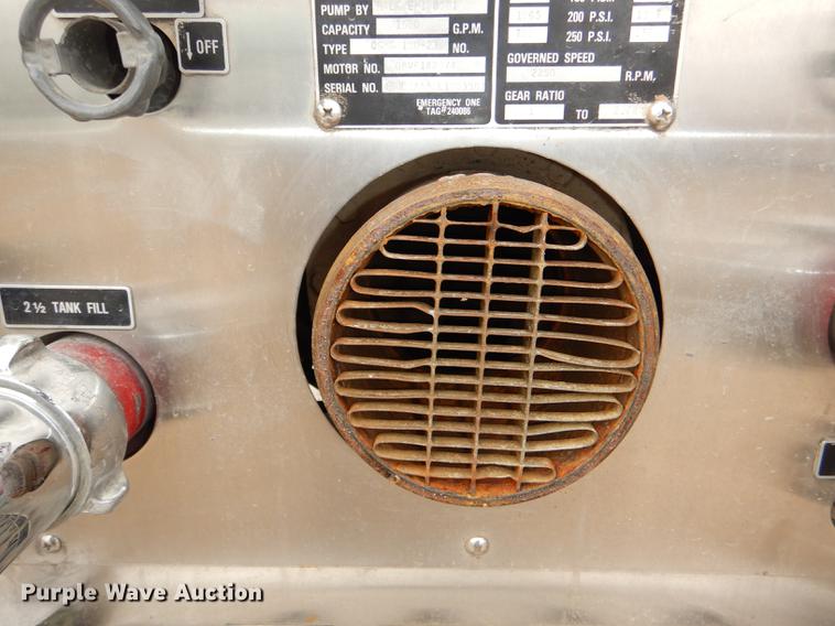 image for item DD8998 1990 E-one fire truck