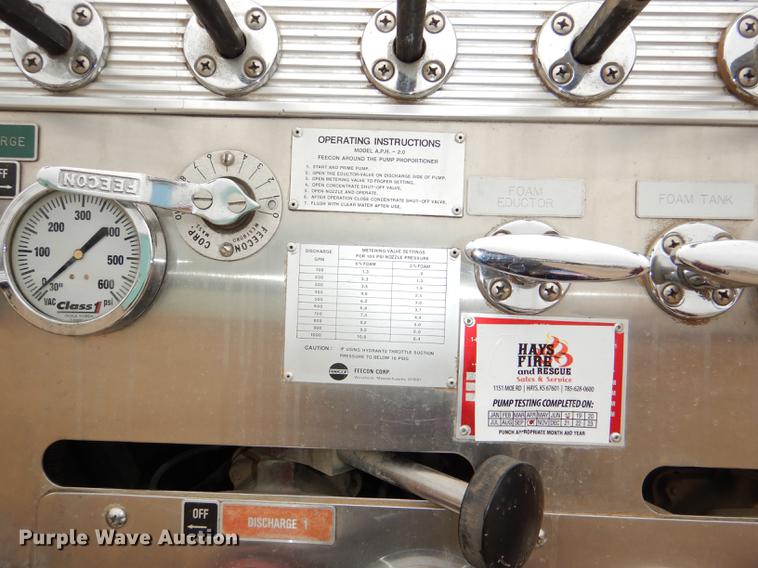 image for item DD8998 1990 E-one fire truck