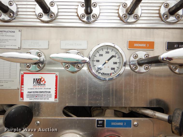 image for item DD8998 1990 E-one fire truck