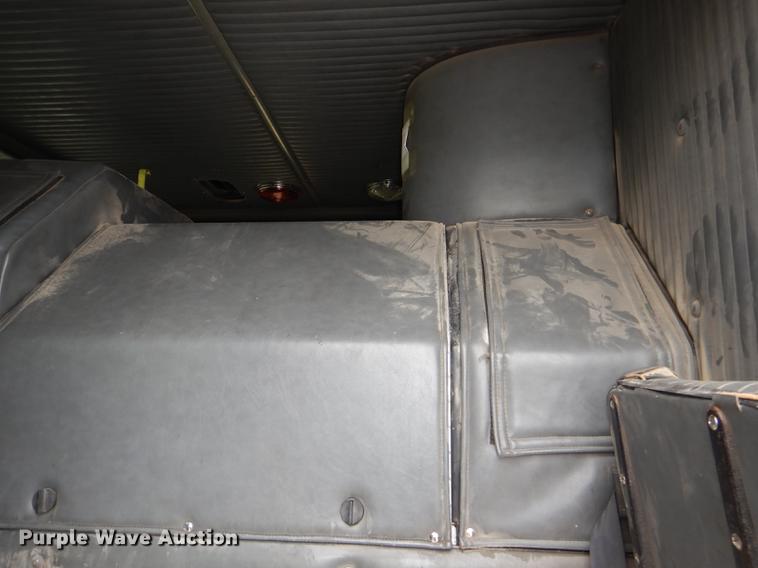 image for item DD8998 1990 E-one fire truck