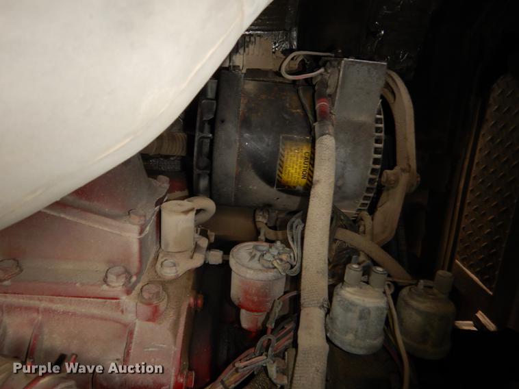 image for item DD8998 1990 E-one fire truck