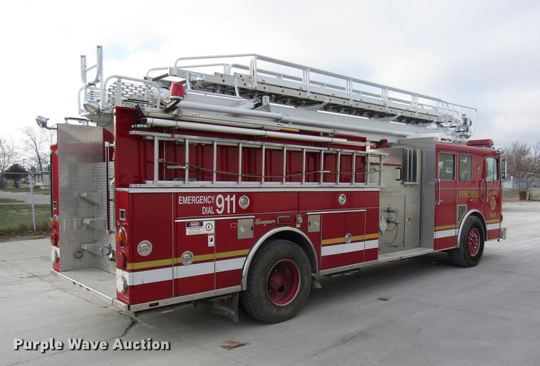 image for item DE5929 1994 Seagrave fire truck