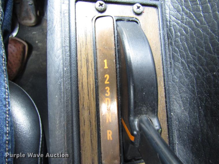 image for item DE5929 1994 Seagrave fire truck