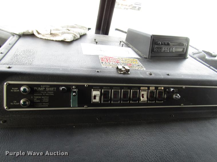 image for item DE5929 1994 Seagrave fire truck