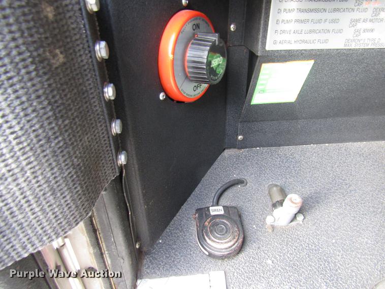 image for item DE5929 1994 Seagrave fire truck