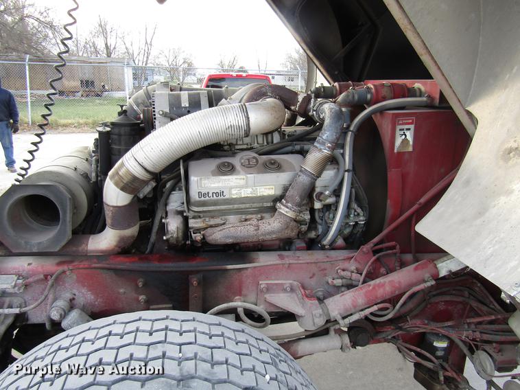 image for item DE5929 1994 Seagrave fire truck