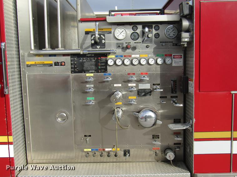 image for item DE5929 1994 Seagrave fire truck