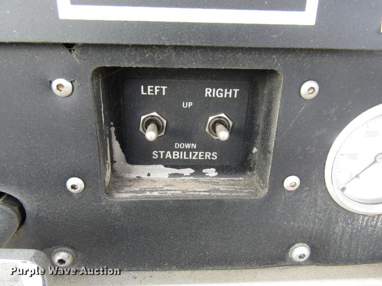 image for item DE5929 1994 Seagrave fire truck