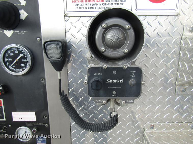 image for item DE5929 1994 Seagrave fire truck