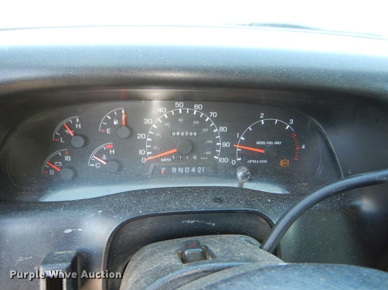 image for item DF1598 2004 Ford F650 Super Duty dump truck