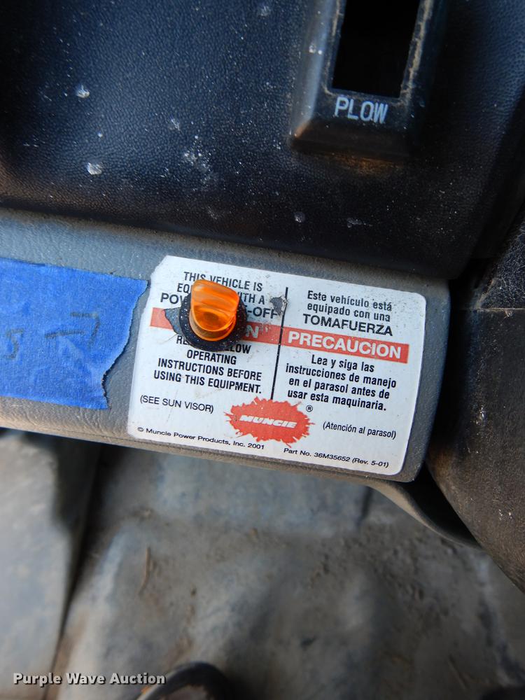 image for item DF1598 2004 Ford F650 Super Duty dump truck