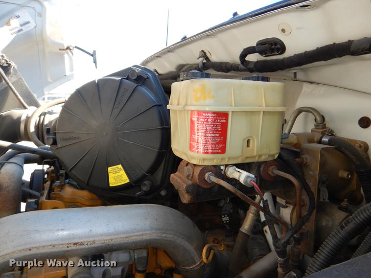 image for item DF1598 2004 Ford F650 Super Duty dump truck