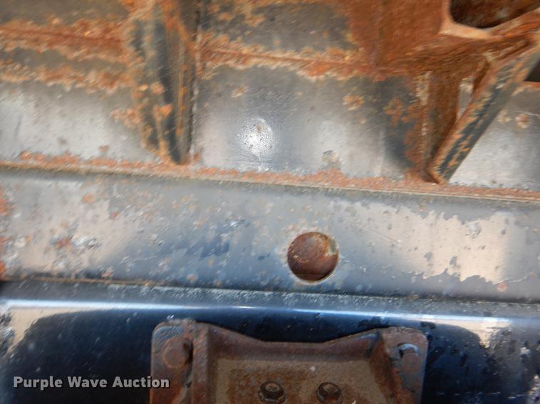 image for item DF1598 2004 Ford F650 Super Duty dump truck