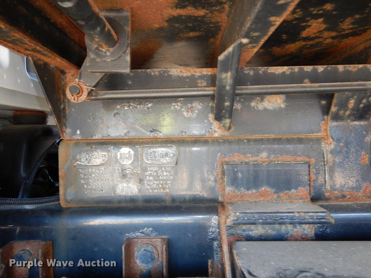 image for item DF1598 2004 Ford F650 Super Duty dump truck