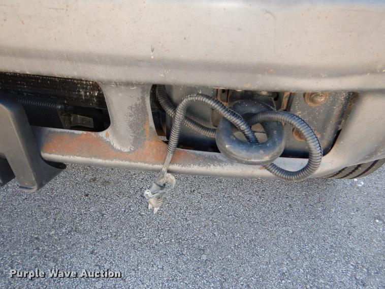 image for item DF1601 1999 Ford F450 Super Duty service truck with crane