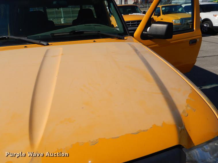image for item DF1605 2006 Ford Ranger SuperCab pickup truck