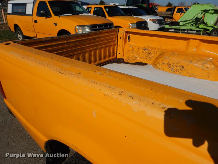 image for item DF1605 2006 Ford Ranger SuperCab pickup truck