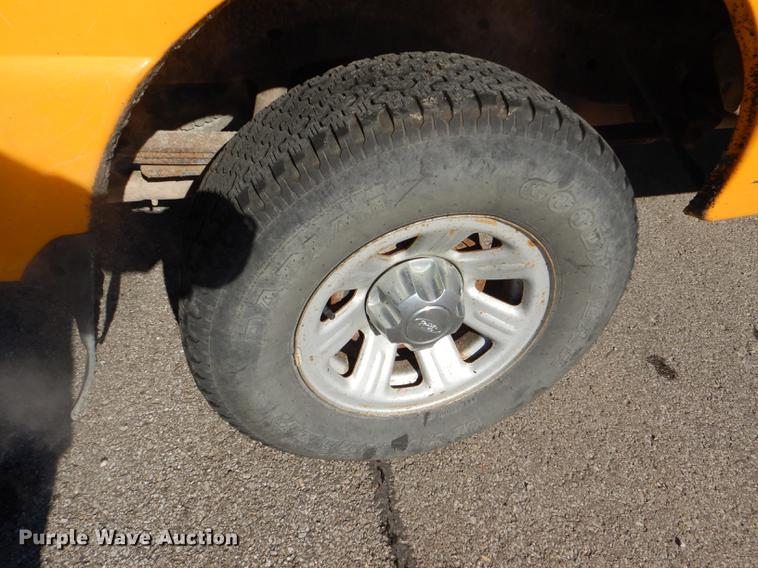 image for item DF1605 2006 Ford Ranger SuperCab pickup truck