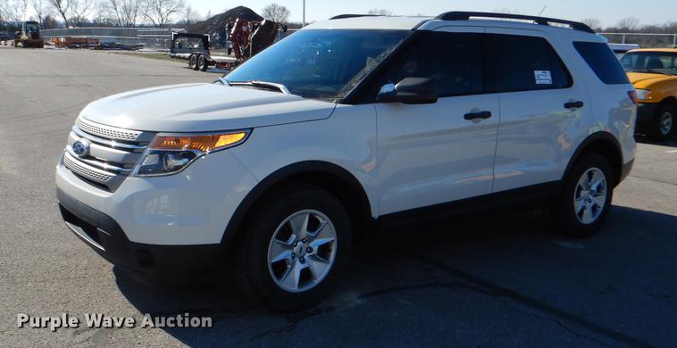 image for item DF1608 2011 Ford Explorer SUV