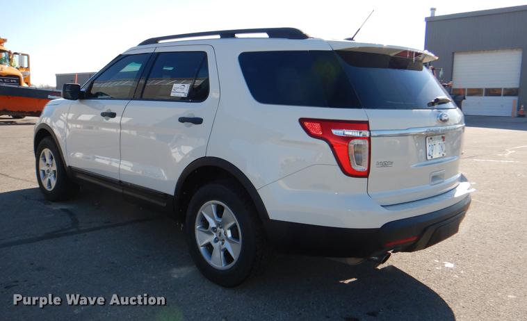 image for item DF1608 2011 Ford Explorer SUV