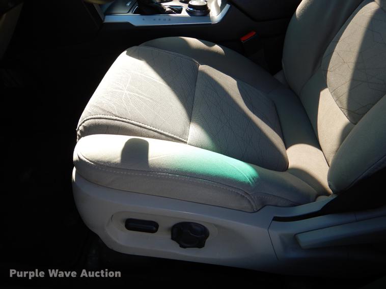 image for item DF1608 2011 Ford Explorer SUV