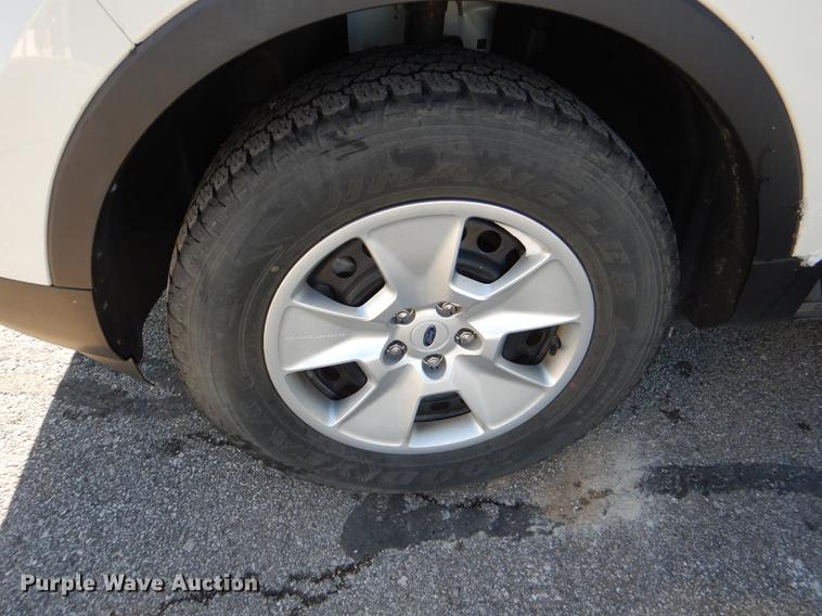 image for item DF1608 2011 Ford Explorer SUV