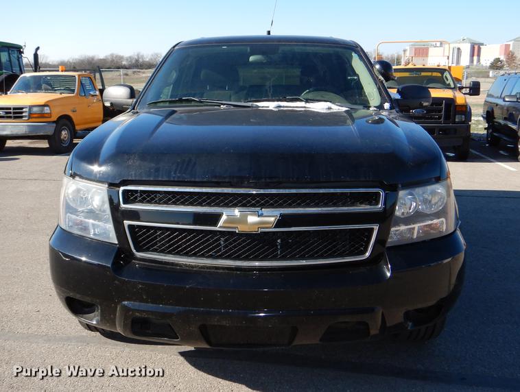 image for item DF1610 2011 Chevrolet Tahoe Police SUV