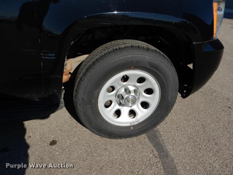 image for item DF1610 2011 Chevrolet Tahoe Police SUV