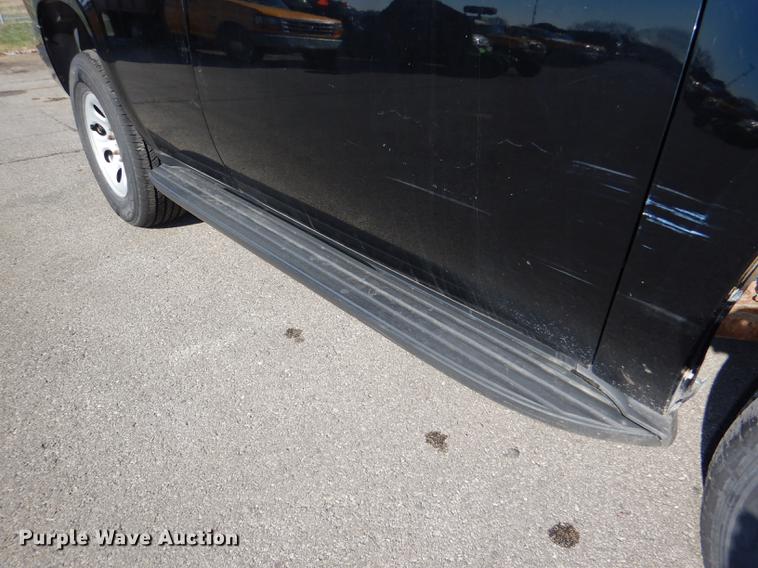 image for item DF1610 2011 Chevrolet Tahoe Police SUV