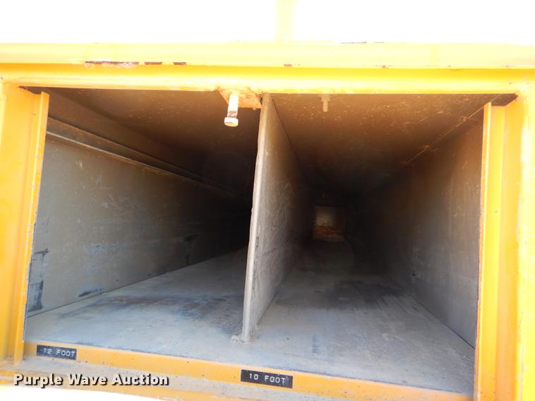 image for item DF1611 2008 Ford F550 utility truck