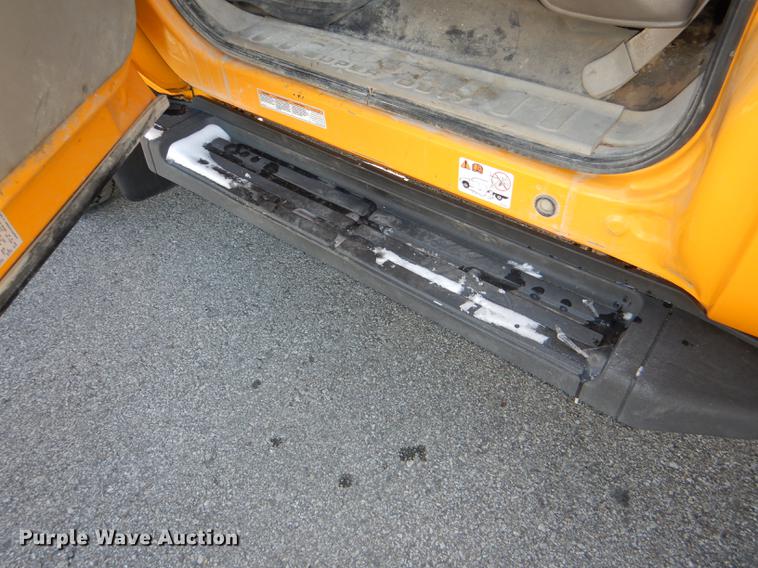 image for item DF1611 2008 Ford F550 utility truck