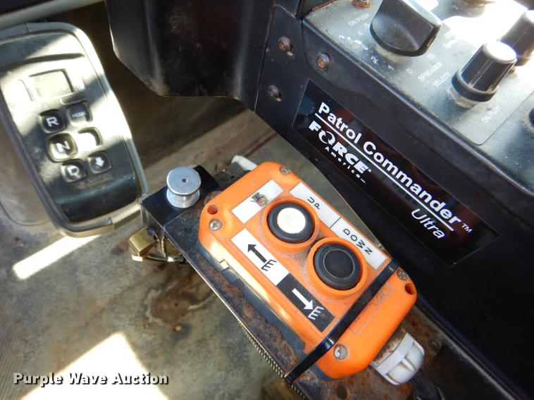 image for item DF1613 2009 International WorkStar 7500 dump truck