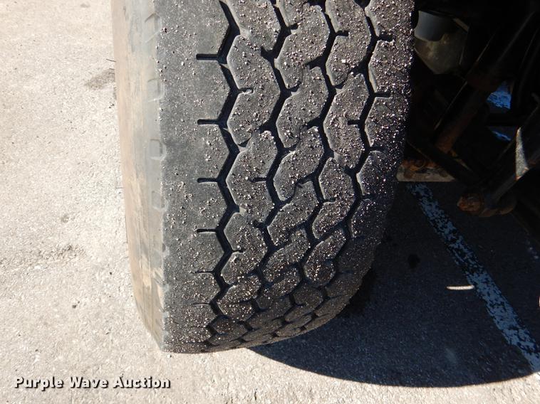 image for item DF1613 2009 International WorkStar 7500 dump truck