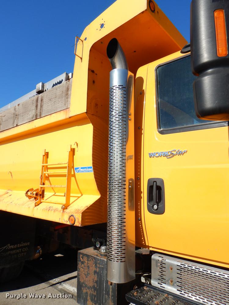 image for item DF1613 2009 International WorkStar 7500 dump truck