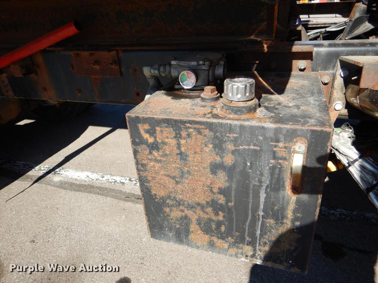 image for item DF1613 2009 International WorkStar 7500 dump truck