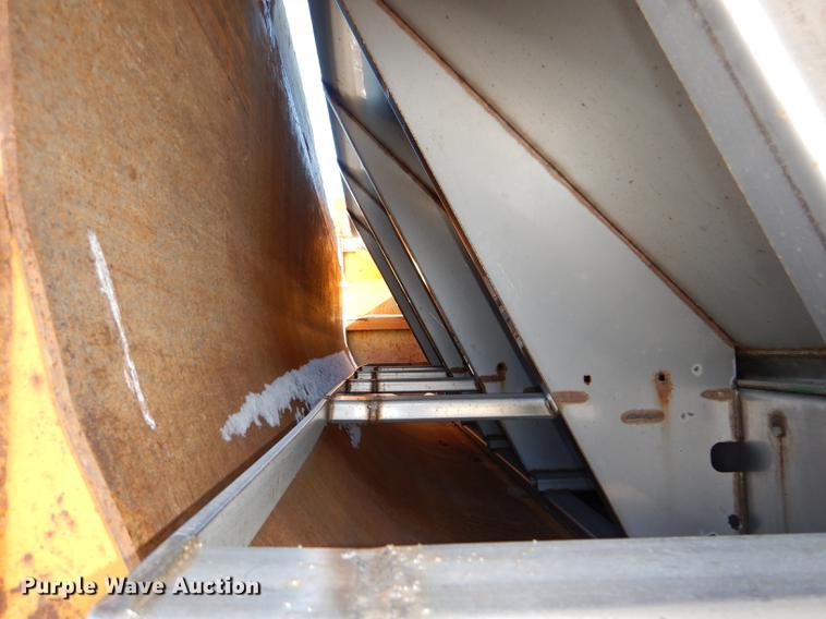 image for item DF1613 2009 International WorkStar 7500 dump truck