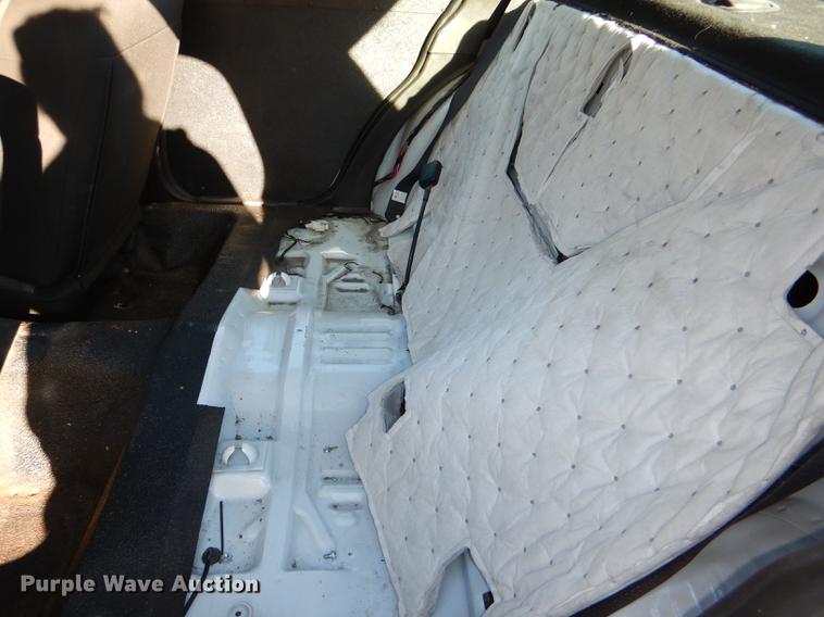 image for item DF1618 2011 Ford Crown Victoria Police Interceptor