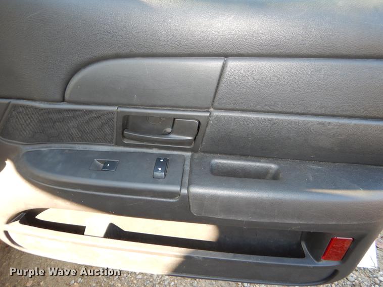 image for item DF1618 2011 Ford Crown Victoria Police Interceptor