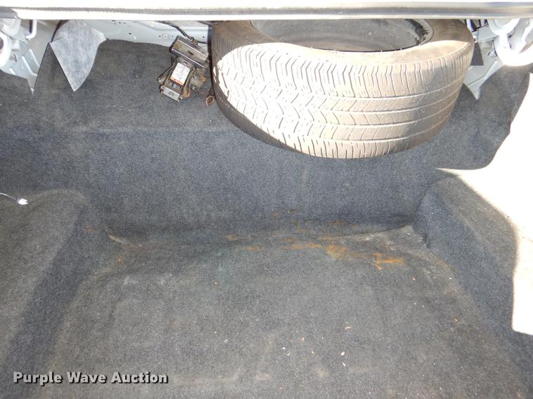 image for item DF1618 2011 Ford Crown Victoria Police Interceptor