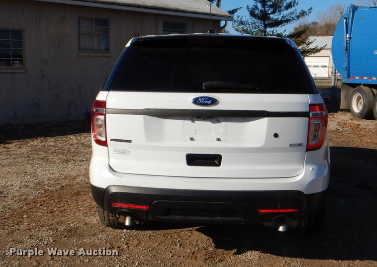 image for item DF1620 2015 Ford Explorer Police Interceptor SUV