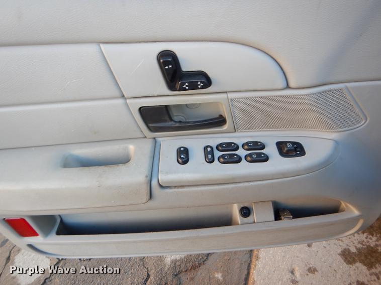 image for item DF1622 2003 Ford Crown Victoria Police Interceptor