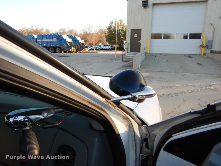 image for item DF1622 2003 Ford Crown Victoria Police Interceptor