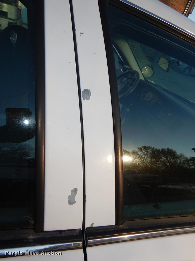 image for item DF1622 2003 Ford Crown Victoria Police Interceptor