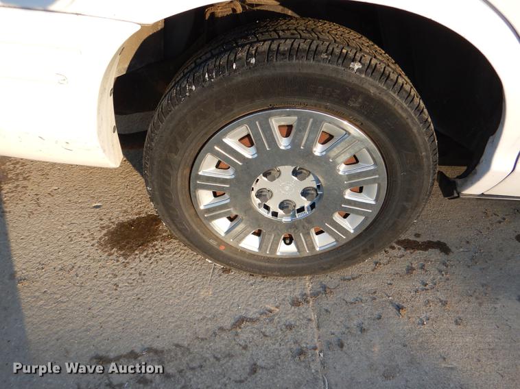 image for item DF1622 2003 Ford Crown Victoria Police Interceptor