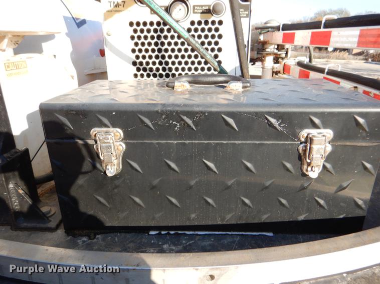 image for item DF1623 2008 E H Wachs Trav-L-Vac vacuum trailer