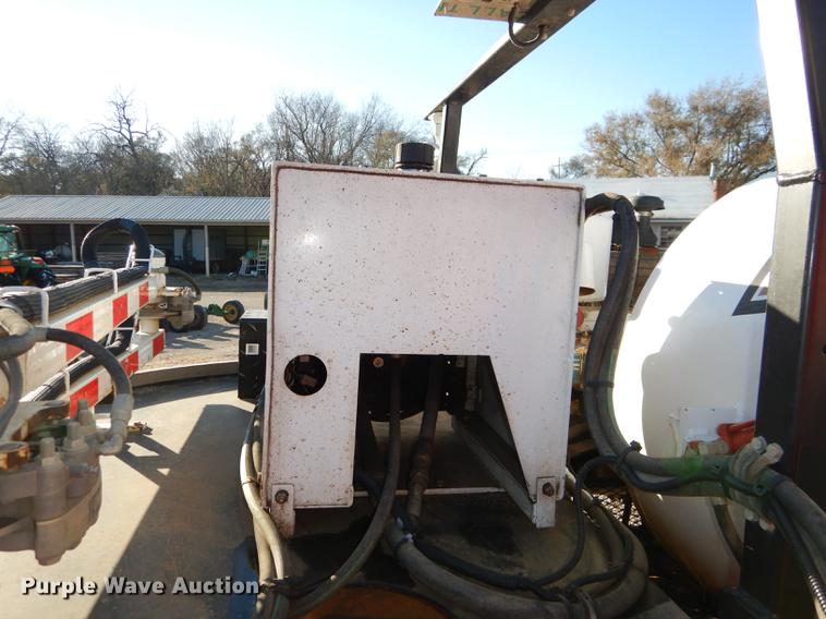 image for item DF1623 2008 E H Wachs Trav-L-Vac vacuum trailer