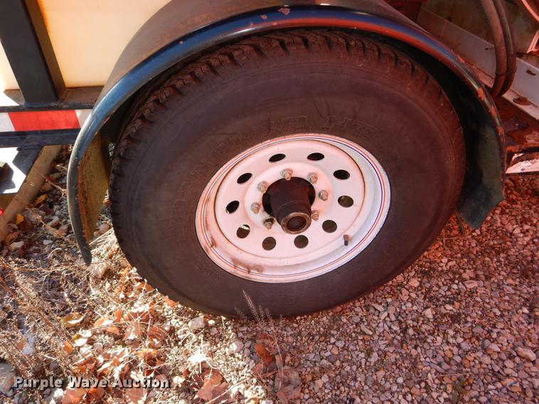 image for item DF1623 2008 E H Wachs Trav-L-Vac vacuum trailer