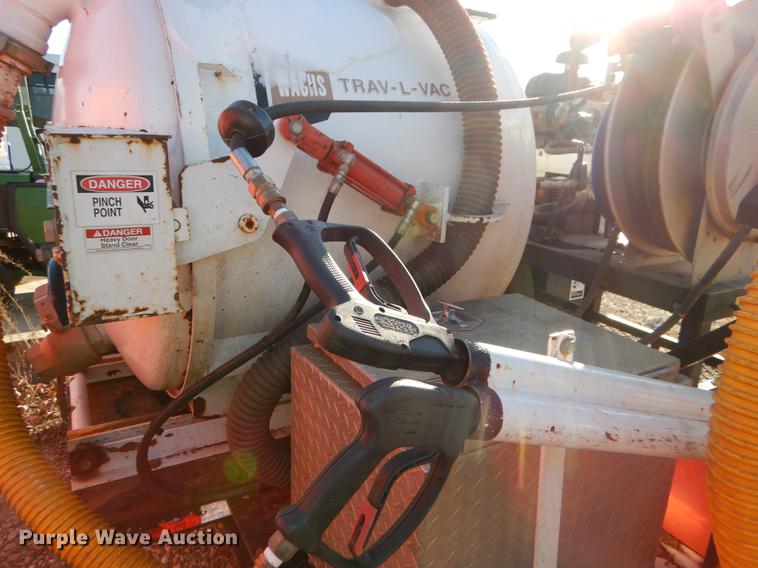 image for item DF1623 2008 E H Wachs Trav-L-Vac vacuum trailer
