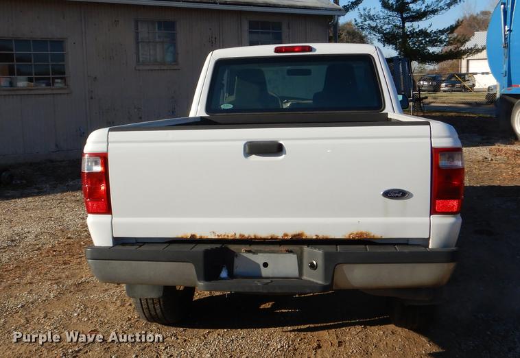 image for item DF1624 2005 Ford Ranger SuperCab pickup truck